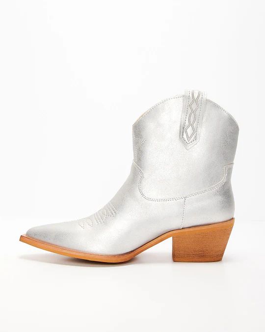 Jeanette Western Ankle Booties | VICI Collection