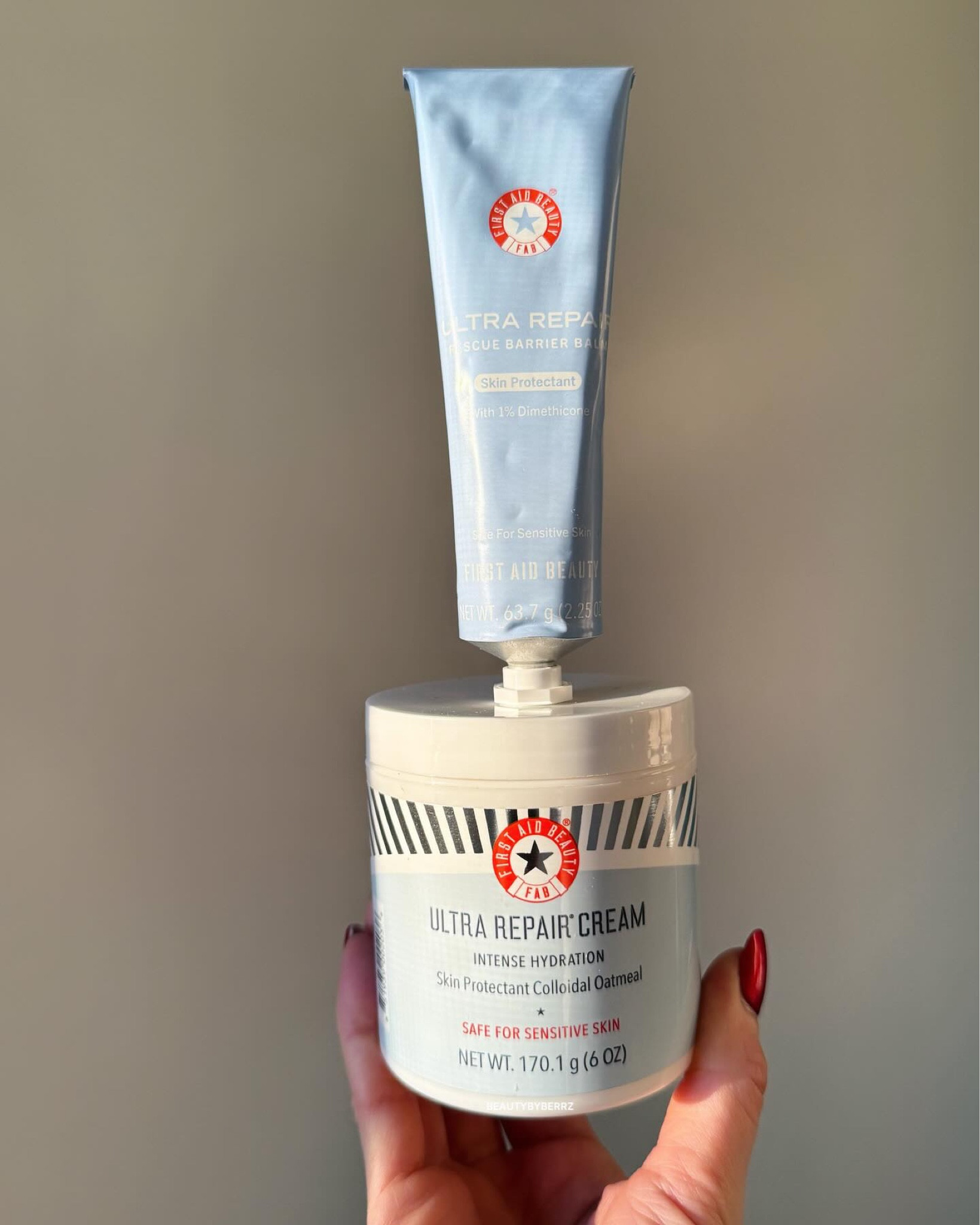 @firstaidbeauty has come to the rescue this winter! ❄️ 

🤍 Their Ultra Repair Cream is iconic and is such a fabulous daily moisturizer. I’m definitely familiar with this product! The star ingredient is Colloidal Oatmeal. 

🩵 Their newest product is the Ultra Repair Rescue Barrier Balm. It’s a rich skin protectant that helps irritated and/or cracked skin. The star ingredient is 1% Dimethicone. 

*PR/gifted 

#LTKBeauty