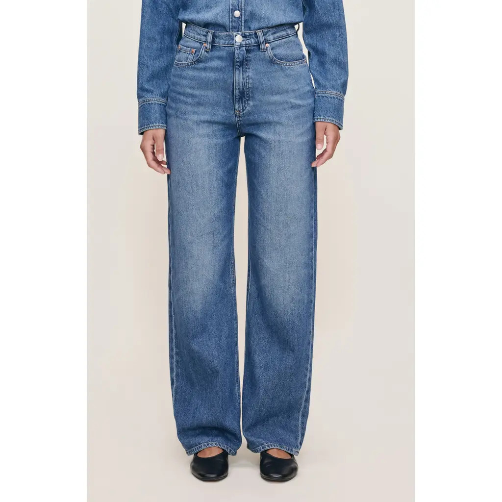 DL1961 Karmine Refined SculptSystem Aura High Rise Wide Leg Jeans in Lapis at Nordstrom, Size 23 | Nordstrom