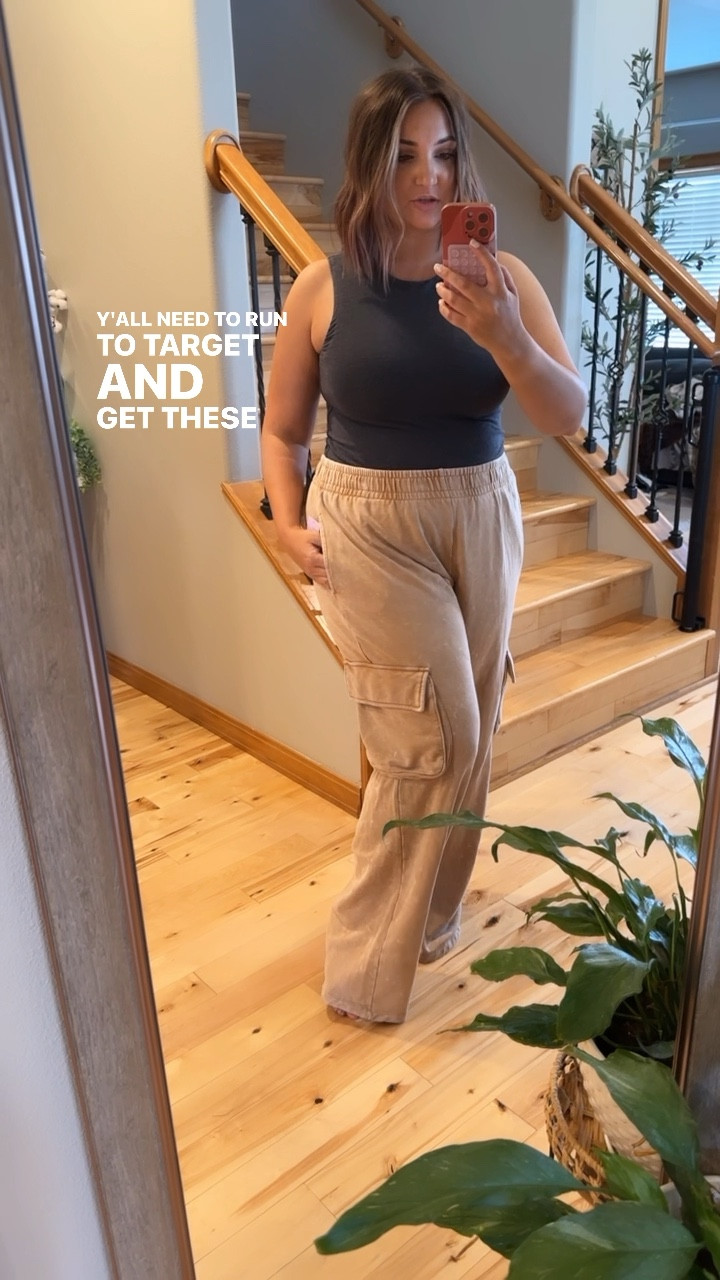 Baggy cargo sweat pant! Soooo comfy! 

#LTKunder50 #LTKSeasonal #LTKBacktoSchool