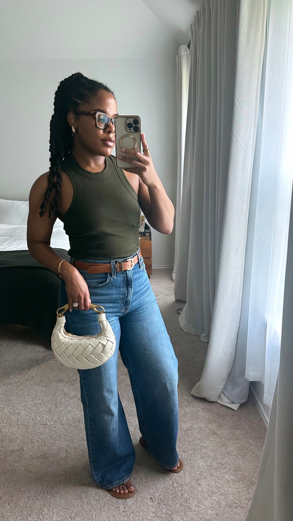 Fall outfit | neutral outfits | olive green | wide leg jeans

#LTKFindsUnder100 #LTKStyleTip