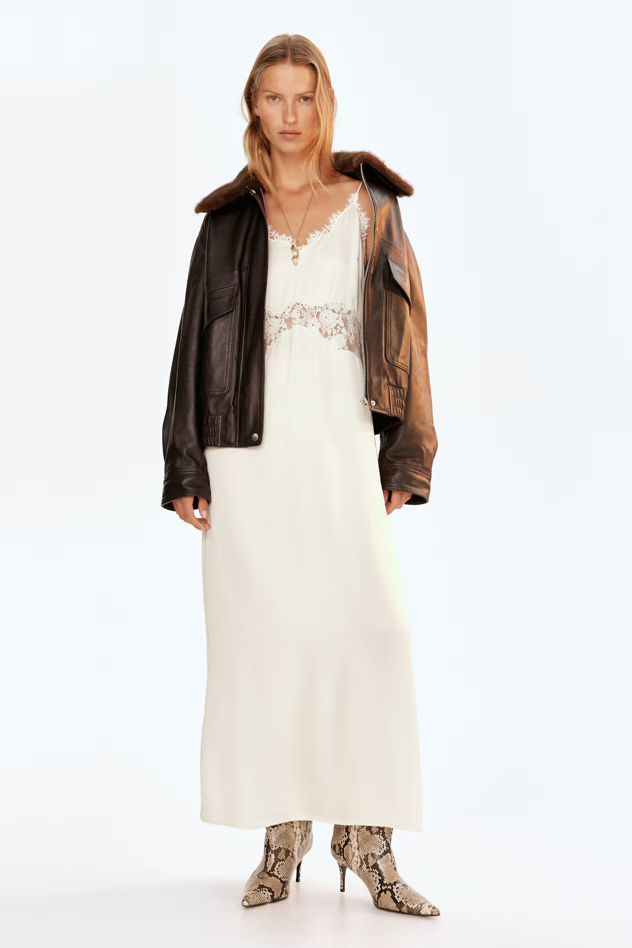 Lace-trimmed strappy dress | H&M (UK, MY, IN, SG, PH, TW, HK)