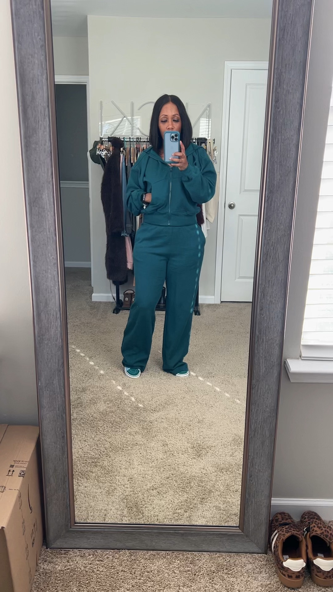 We’re not thinking too hard about our outfits this Fall & Winter…. Get you a sweatsuit!

#LTKootd #LTKOver40 #LTKPetite