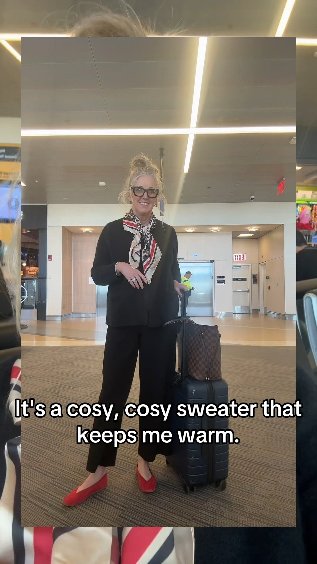 My go-to flight outfit — Eileen Fisher from head to toe with one exception: the t-shirt is Uniqlo and it’s the best $20 you’ll spend.
All links here 