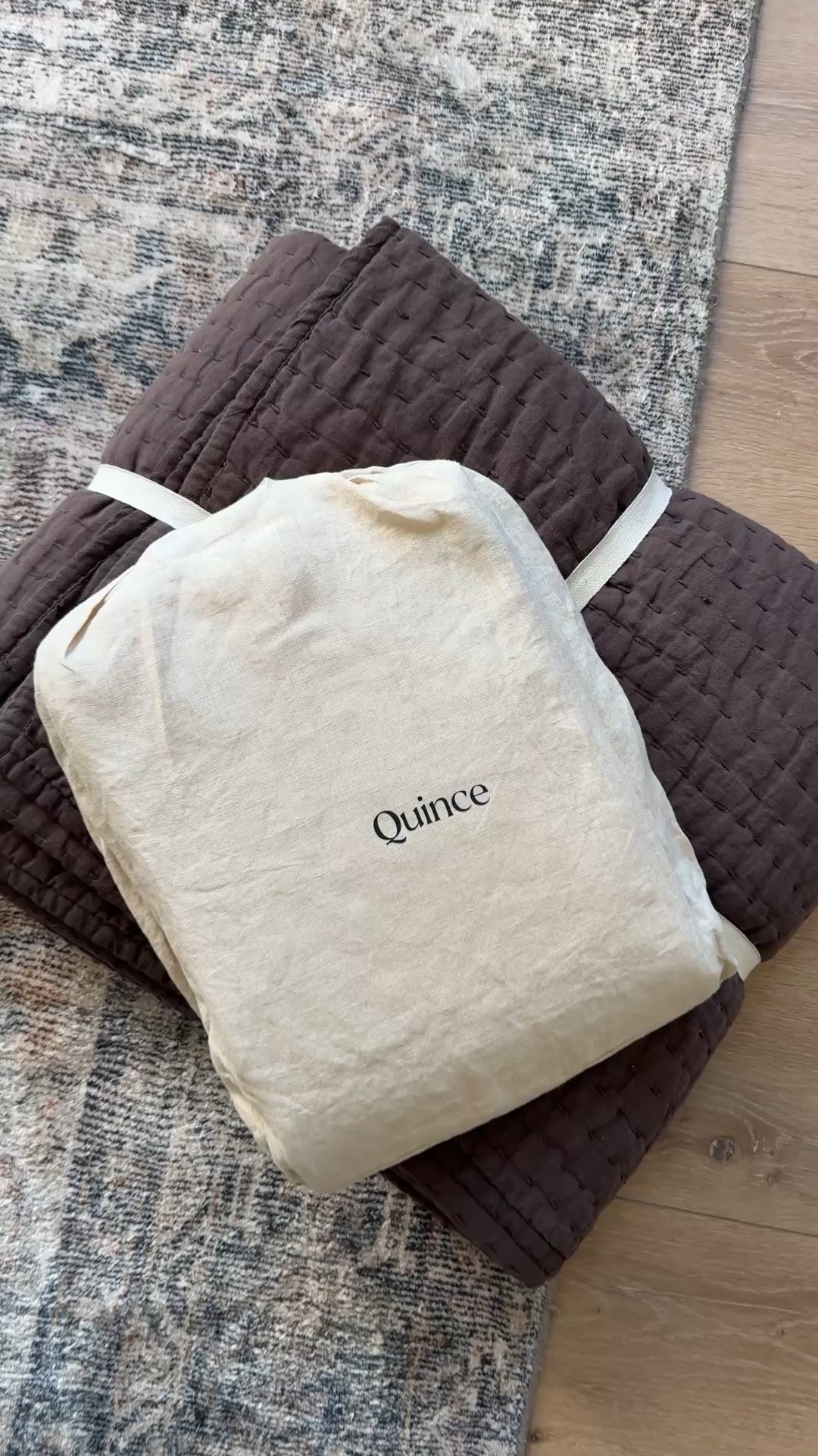 Bedding & Outfit from the same place! 

#LTKootd #LTKCyberWeek #LTKHome