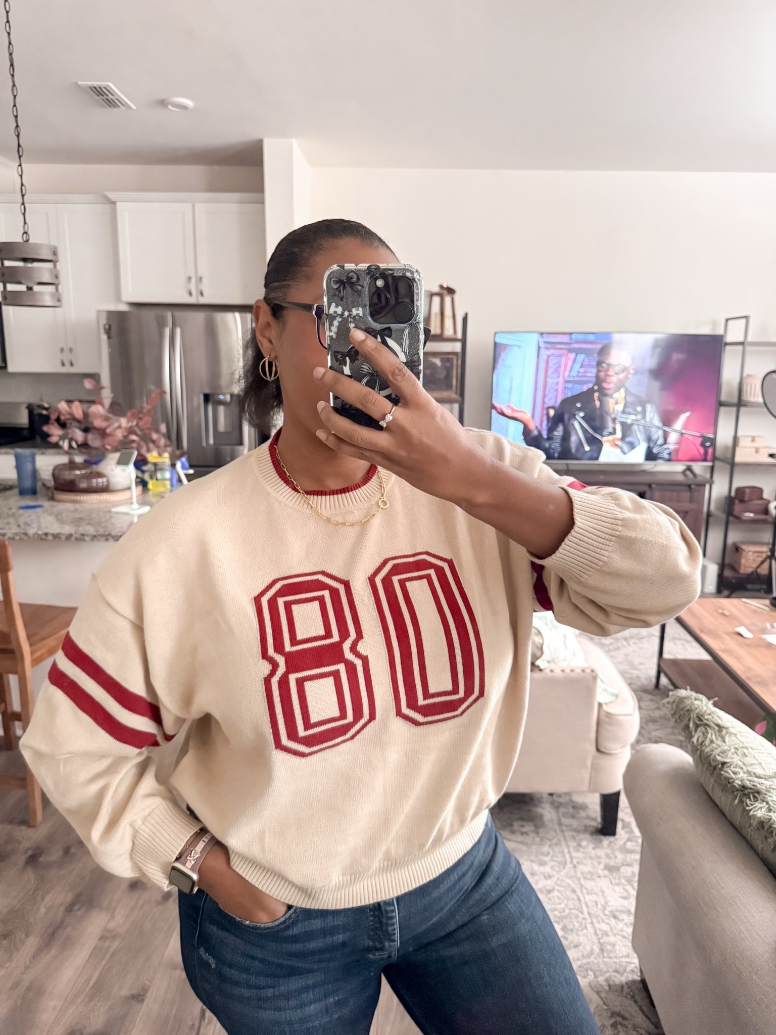Love this super soft sweater perfect for early fall. I sized up to xl since it’s cropped.

#LTKMidsize #LTKootd #LTKSeasonal
