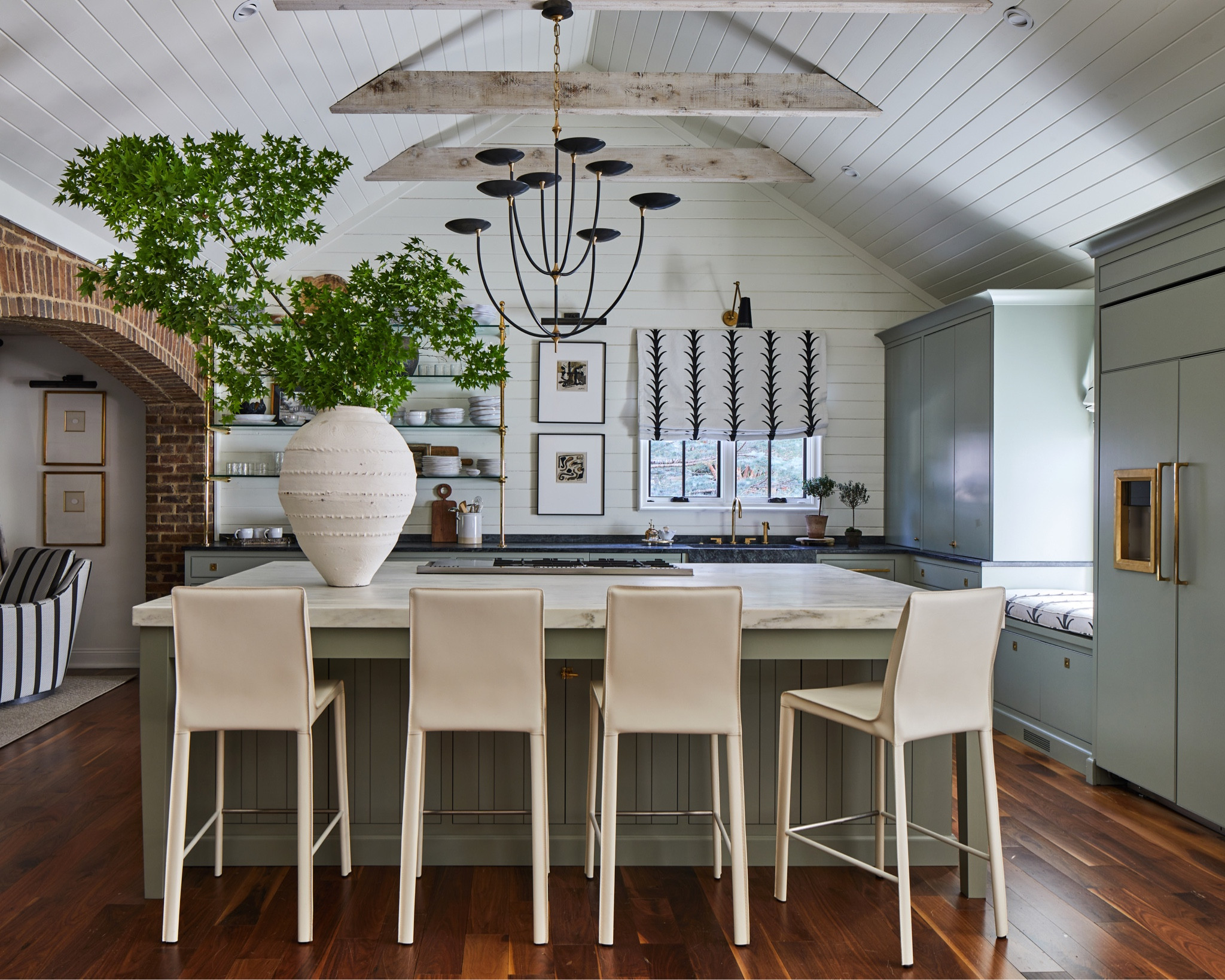 Spring kitchen refresh! These barstools and floating shelves are on sale if you're looking to update your kitchen this spring! 🫶🏻

#LTKhome