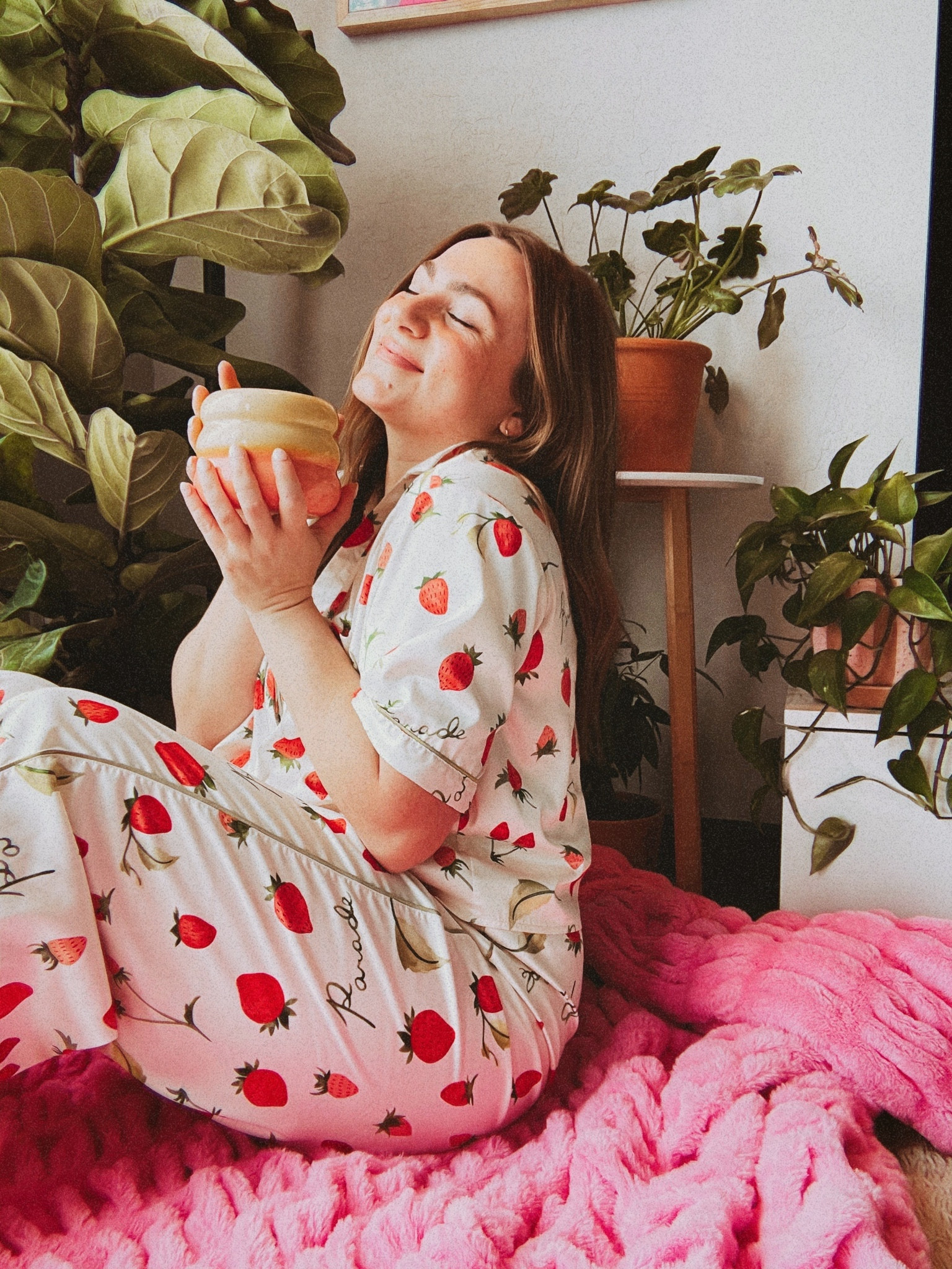 Pajama set 
Silk PJs
Wearing size M


#LTKtravel #LTKunder100