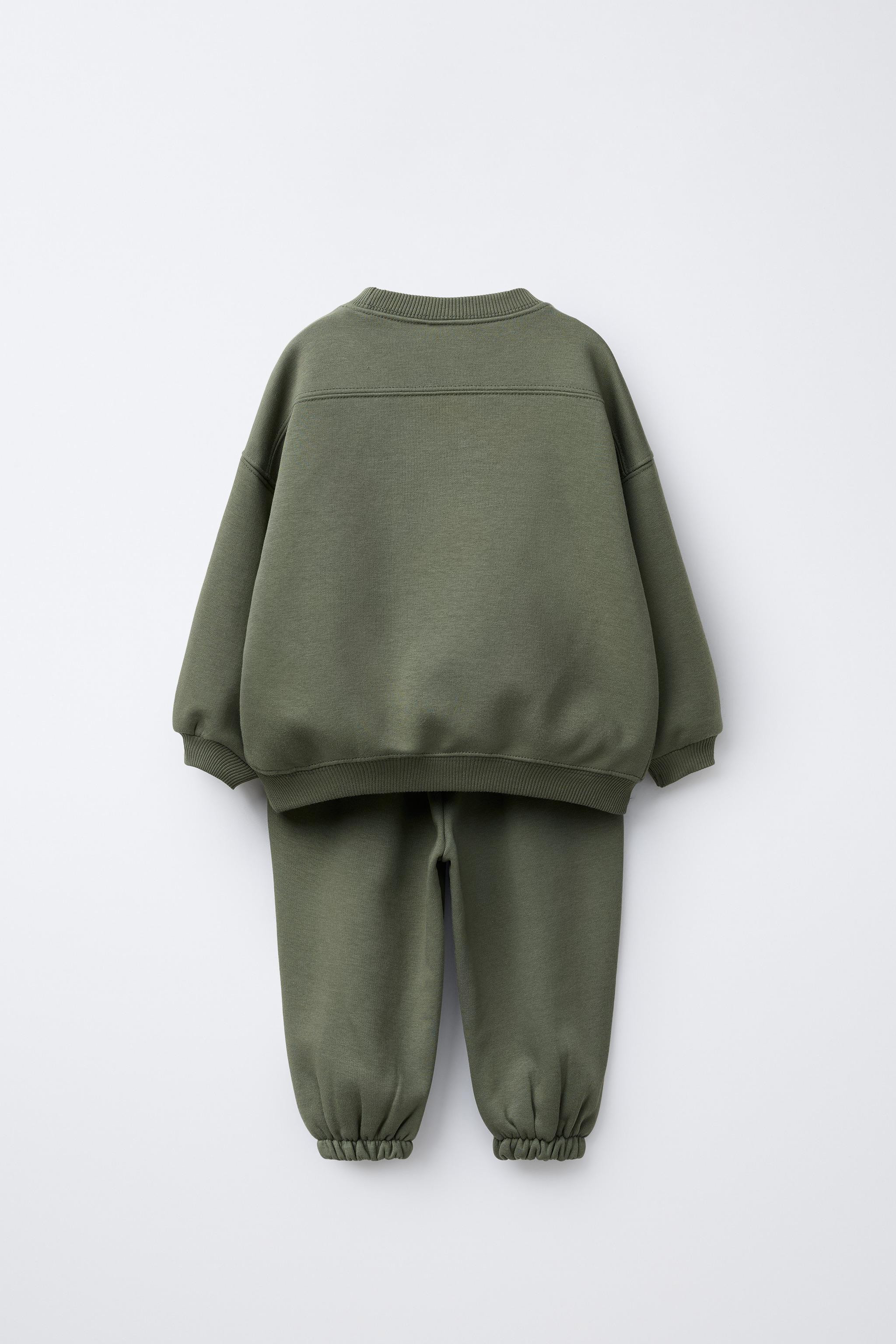 BASIC LABEL JOGGING SWEATSHIRT AND PANTS SET | Zara US