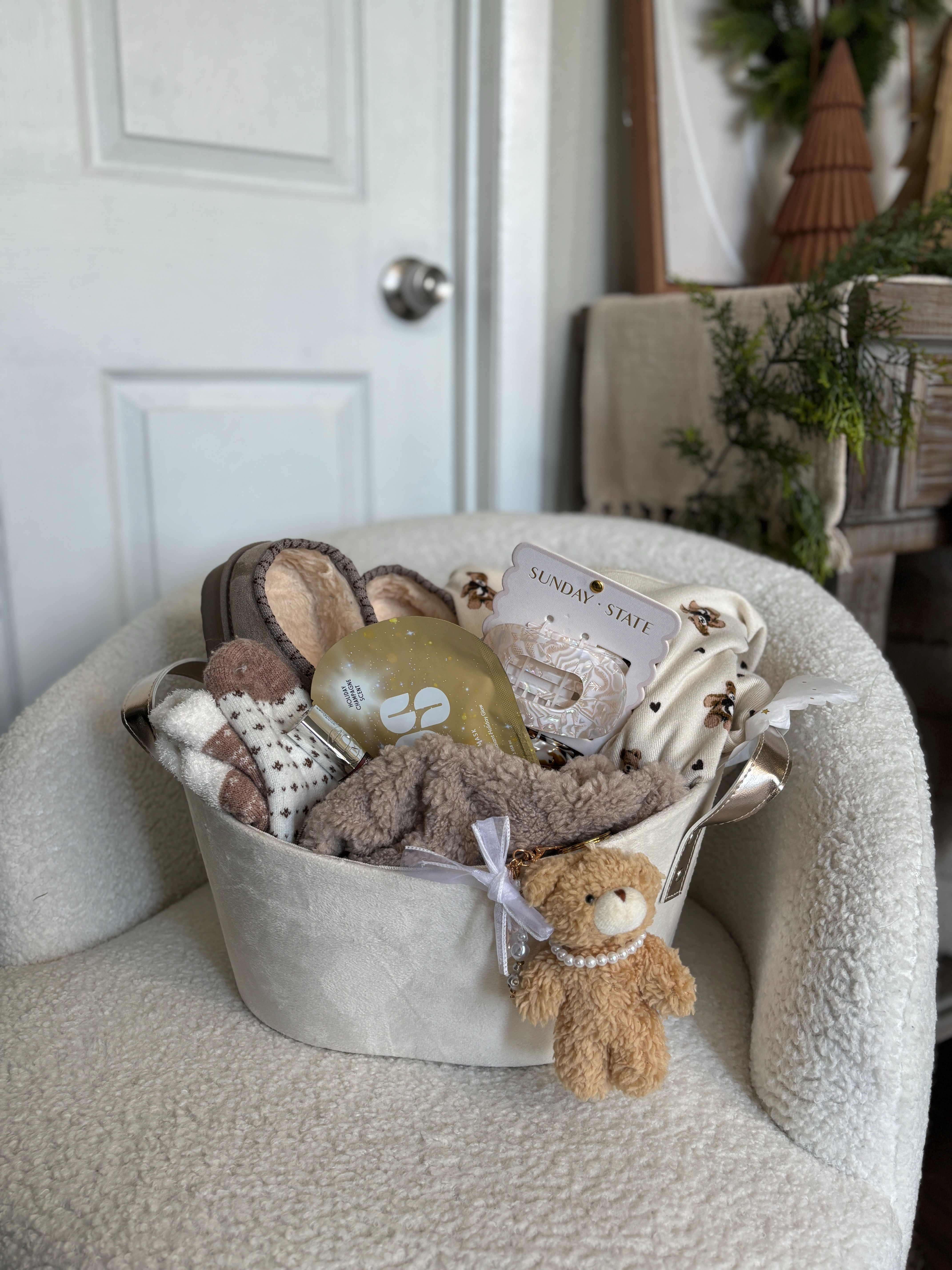 holiday gift guide, christmas gift guide, gift guide roundup, holiday gift ideas, christmas gift ideas, gift ideas for everyone, affordable holiday gifts, budget friendly christmas gifts, last minute christmas gifts, holiday shopping guide, christmas present ideas


#HolidayGiftGuide, #ChristmasGiftGuide, #GiftGuideRoundup, #HolidayGiftIdeas, #ChristmasGiftIdeas, #GiftIdeasForEveryone, #AffordableGifts, #BudgetFriendlyGifts, #LastMinuteGifts, #HolidayShopping, #ChristmasShopping 

 #LTKGiftGuide #LTKHoliday #LTKselfcare