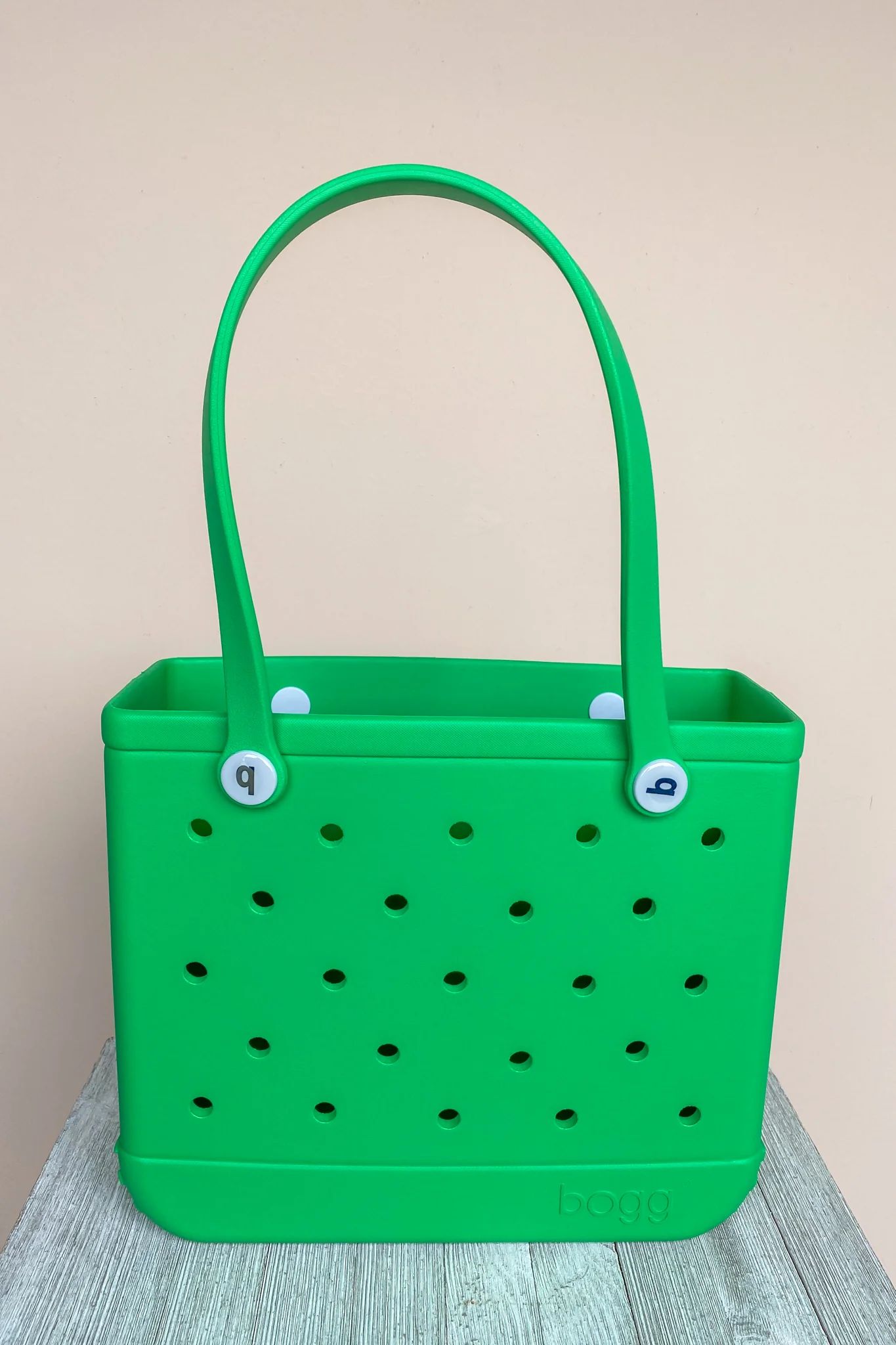 Bogg Bag Small - Green | The Willow Tree Boutique