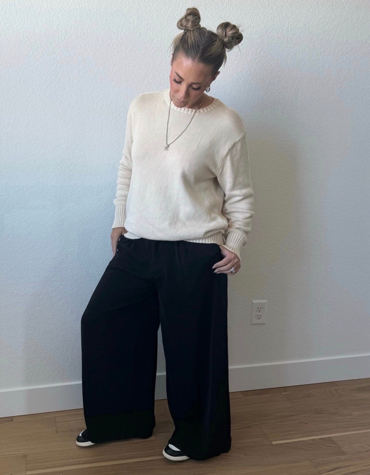 Cute and cozy Amazon outfit! 


#LTKMidsize #LTKOver40 #LTKootd