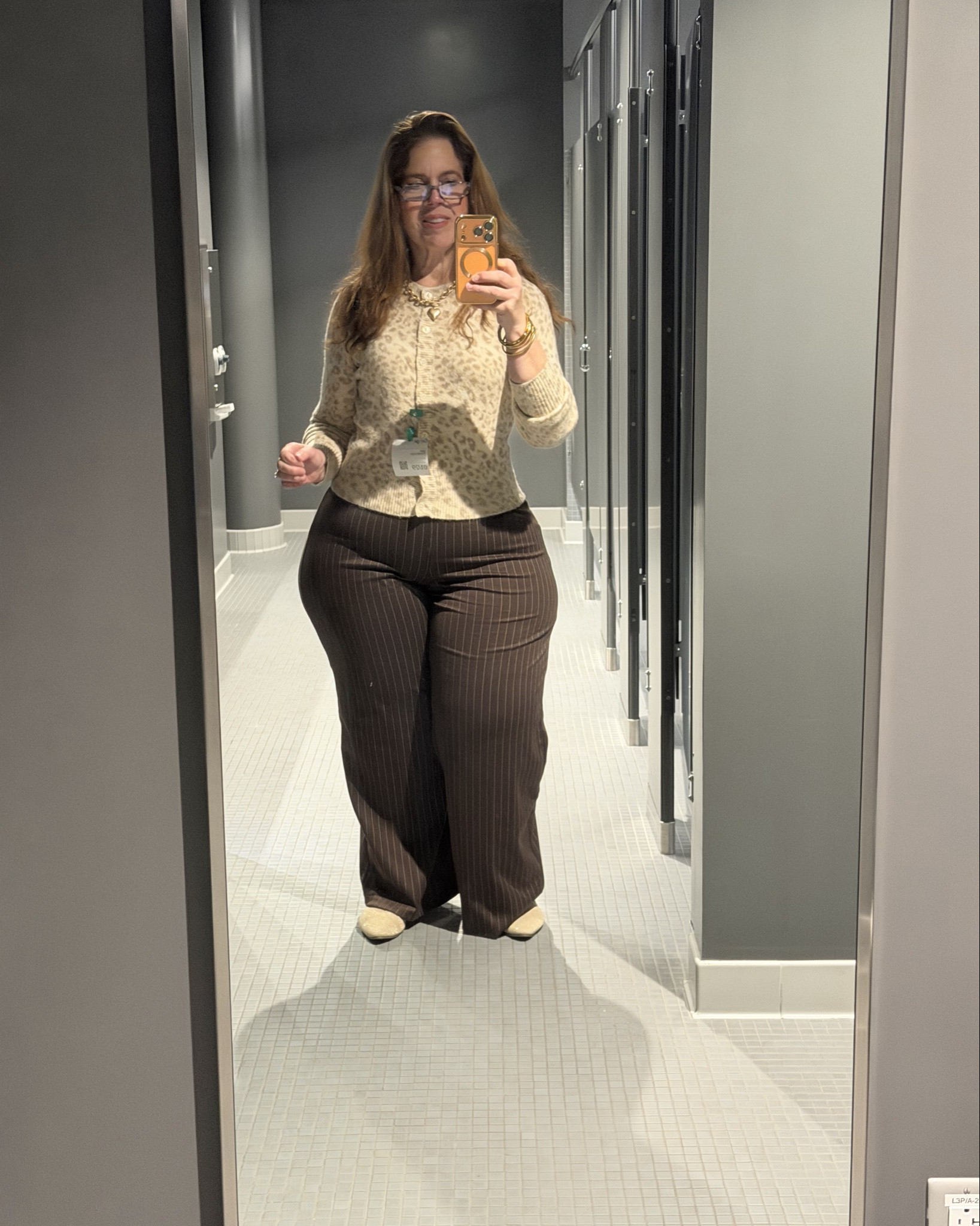 Love Chocolate 🍫 

Chocolate brown pinstripe pants with subdued animal print cardigan are a perfect workwear combo.

chocolate brown outfit

#LTKWorkwear #LTKMidsize #LTKNYFW