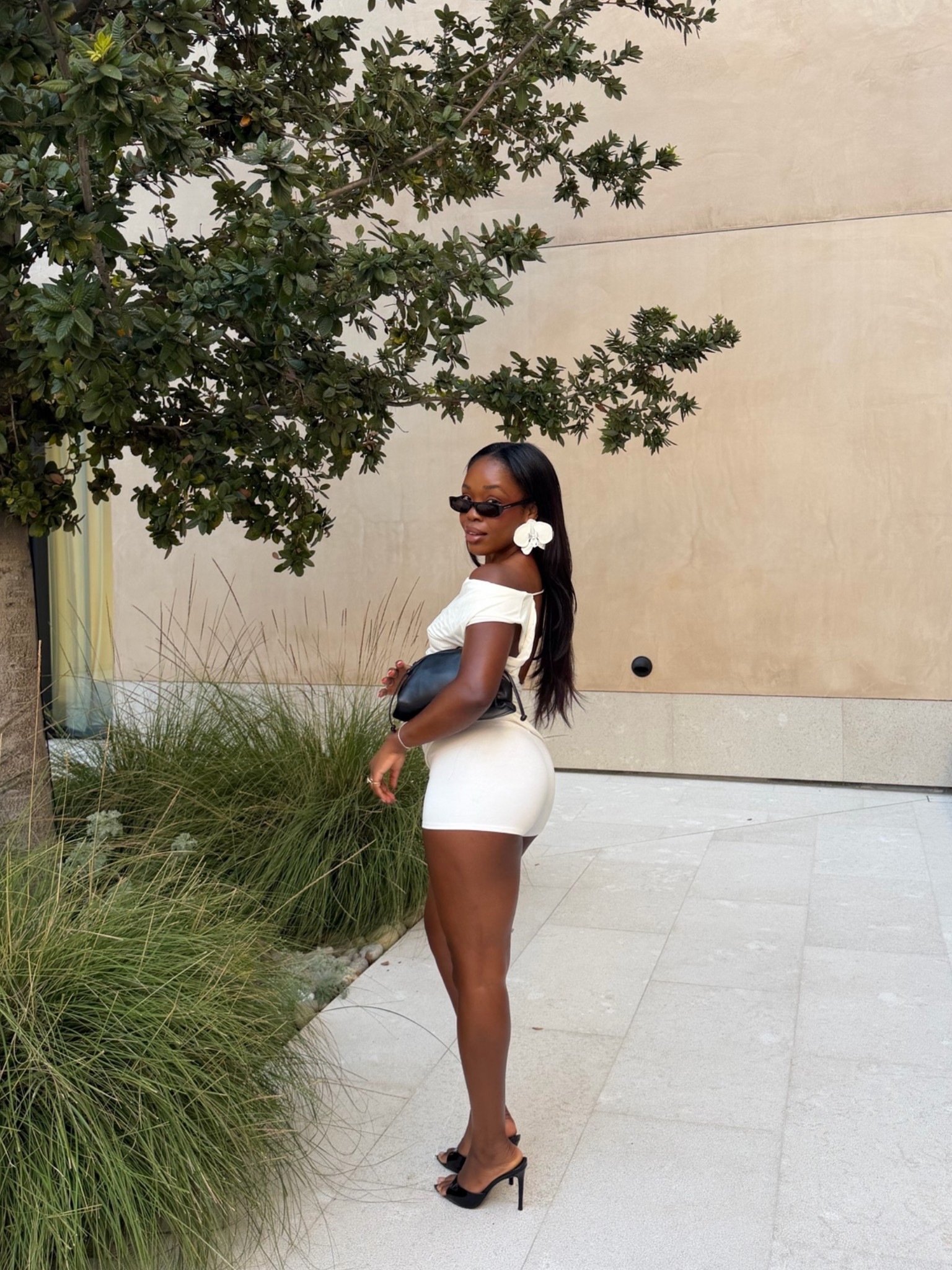 Summer outfit of the night! An all white outfit is gonna do it for me every time 🤏🏾 linked the outfit and similar earrings!

#LTKgrwm #LTKootd