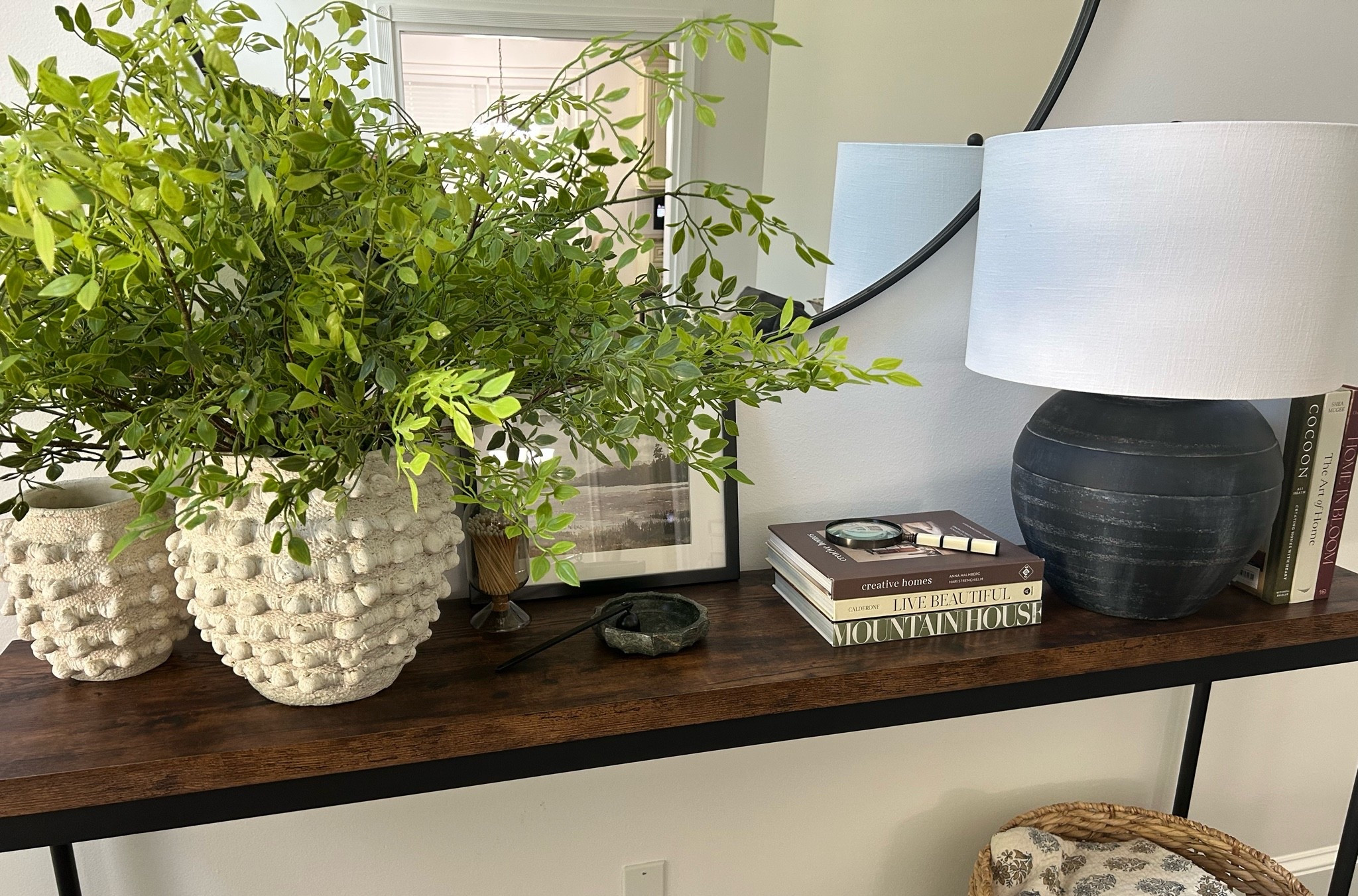 2026 Summer Family Room Console Table

#LTKHome #LTKSeasonal