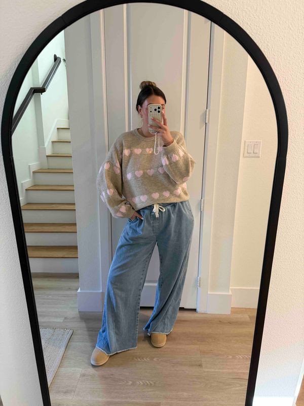 It felt good to get dressed today! <3 these "jeans" are so comfy and 100% postpartum friendly  

 #LTKootd #LTKMidsize #LTKTall