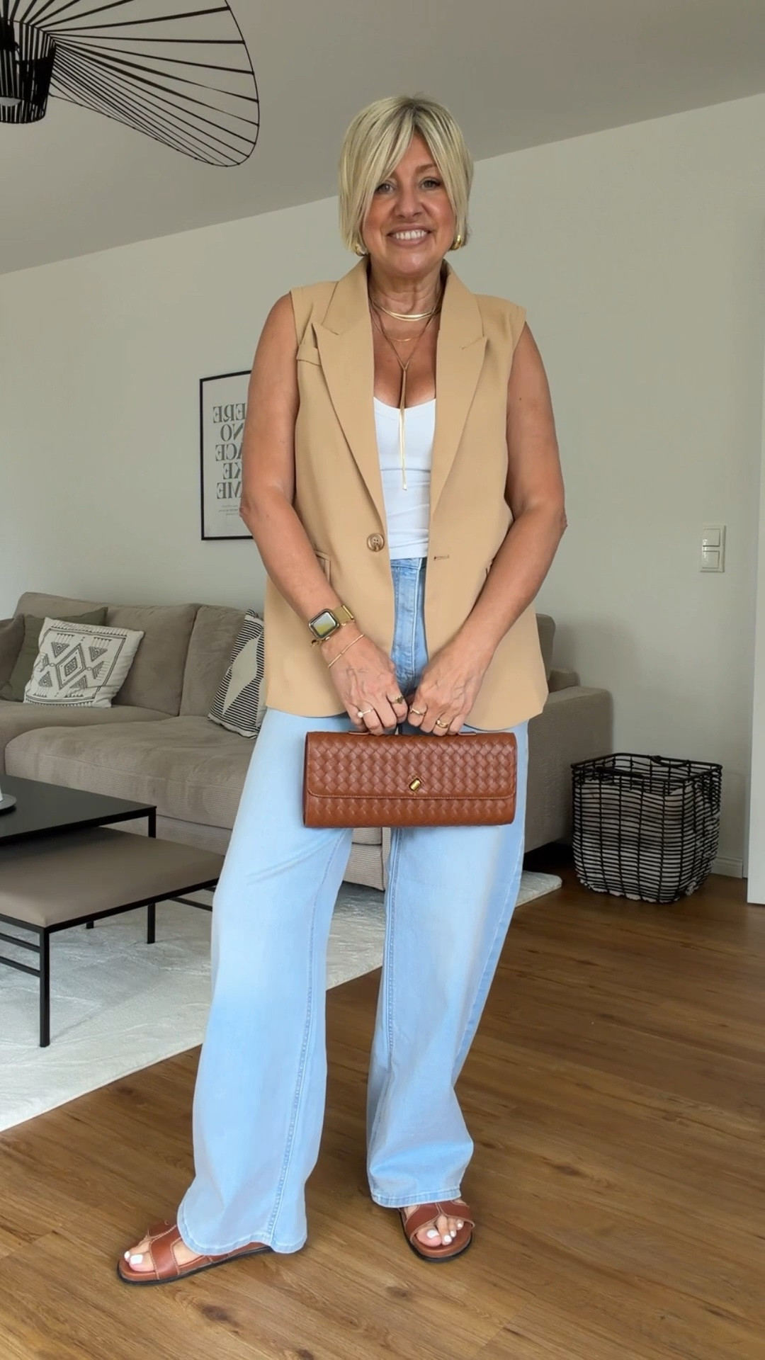 Elegant mit Weste & Tasche

#LTKsummer #LTKü50 #LTKstyletip