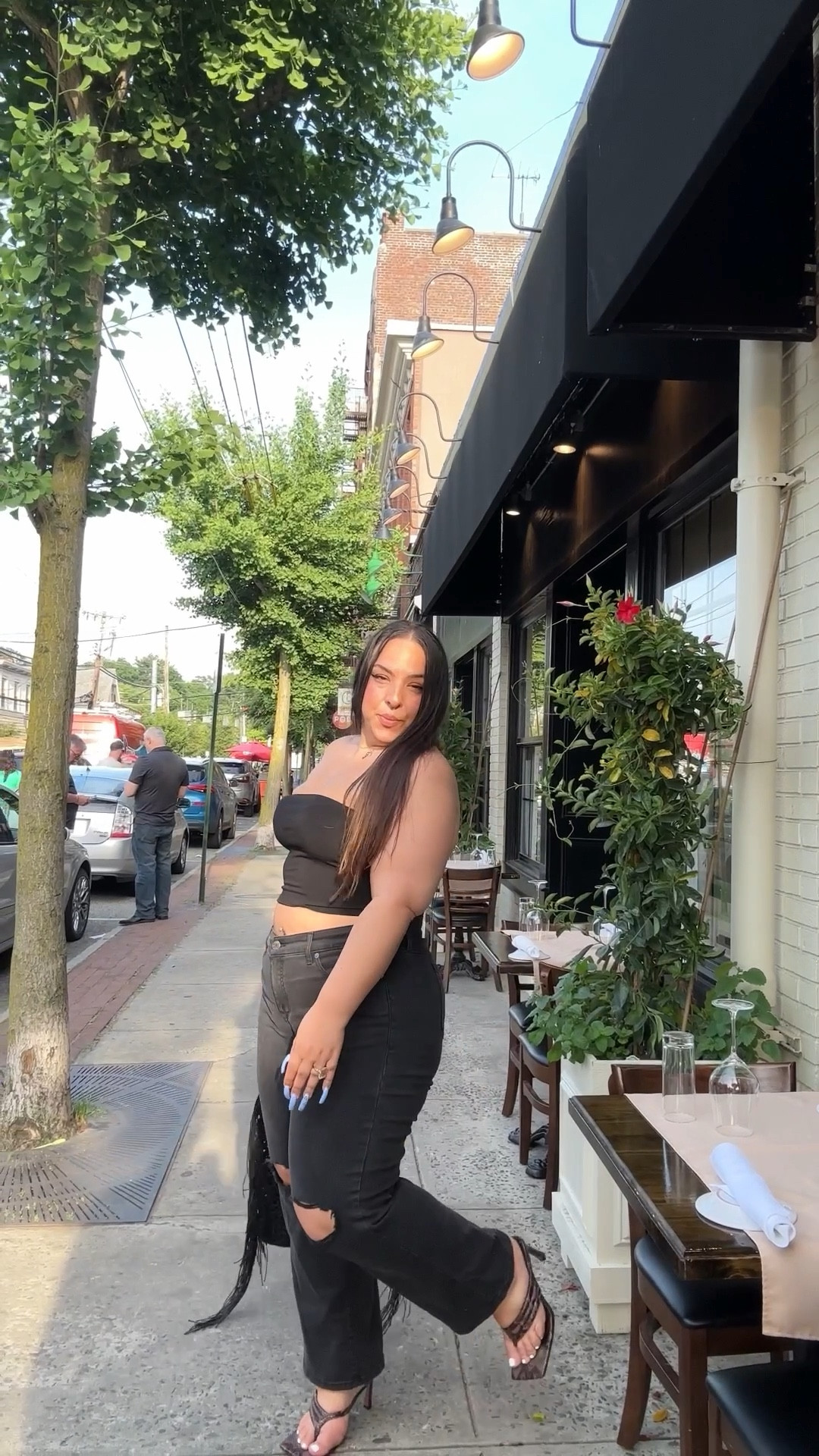 What I wore for my first day as a 41 year old 🖤🫶🏽

#LTKover40