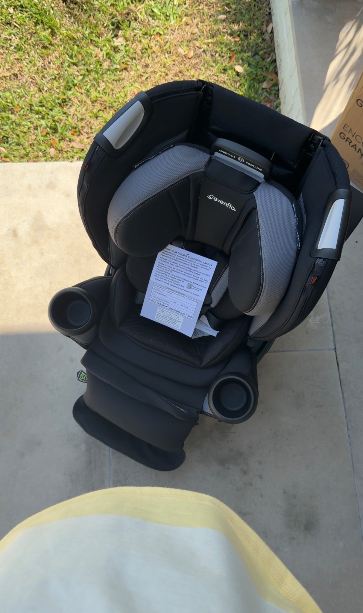 #ad Target is doing their Car Seat Trade-In Event from April 19–May 2 — you can bring in your old car seat to be recycled and get 20% off a new one (coupon good through May 16).
We went with the Evenflo Revolve360 Extend and I already know this is going to make everyday life so much easier 🥹
@evenflobaby @target #ad #TargetPartner #targetbaby #target #evenlfobaby
