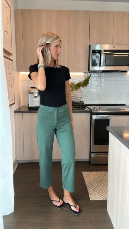 Green pants - causual outfit - summer outfit inspo

#LTKStyleTip #LTKSeasonal