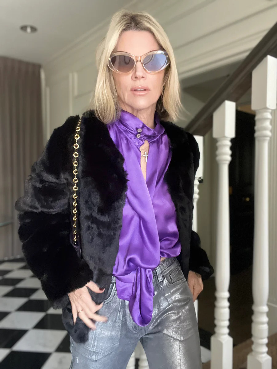 Mila Plush Jacket - Black | Benaar La