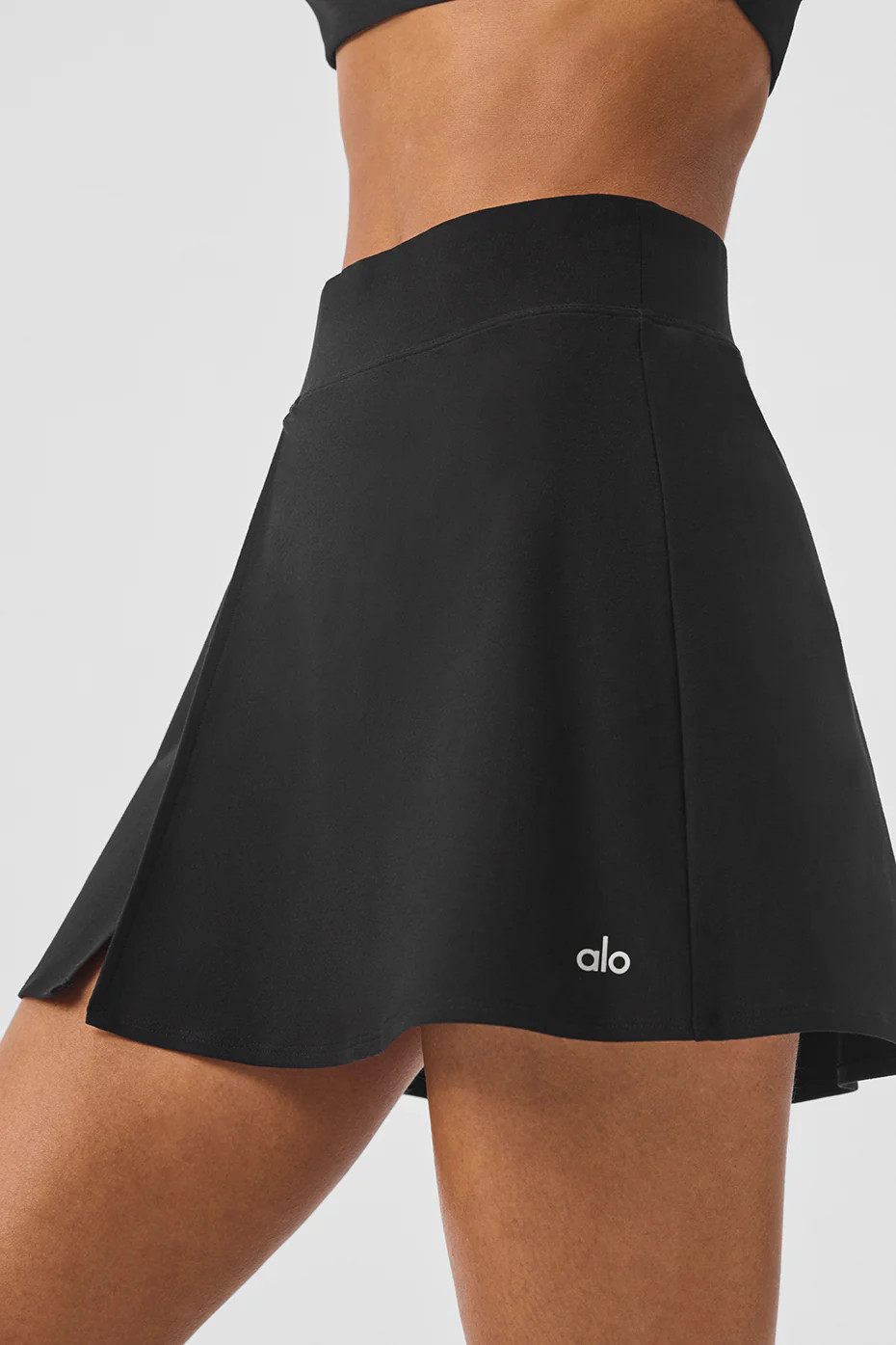Alosoft Backspin Skirt in Black, Size: XS | Alo Yoga (US)
