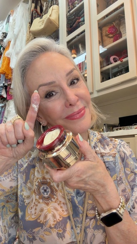 This cream….can we just talk? Sooo good and worth the $$$$’s 

Lancôme Absolue Longevity Soft Cream is a luxurious face cream that visibly improves face contour definition, tightens, and firms skin with up to 24 hours of hydration.

#LTKOver40 #LTKBeauty #LTKselfcare