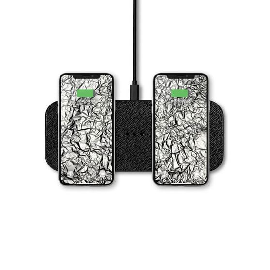 Courant Dual Wireless Charging Block | Mark and Graham | Mark and Graham