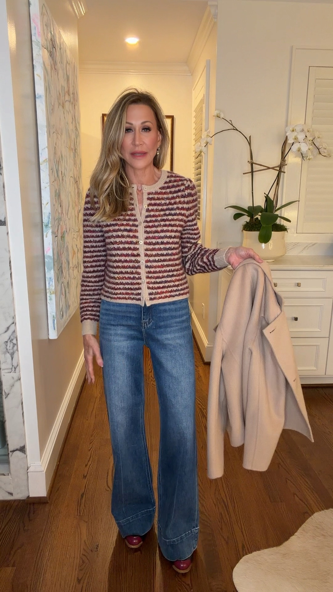 Casual Saturday style…wide leg jeans, striped cardigan, loafers and a camel coat!


#LTKootd #LTKOver40 #LTKSeasonal
