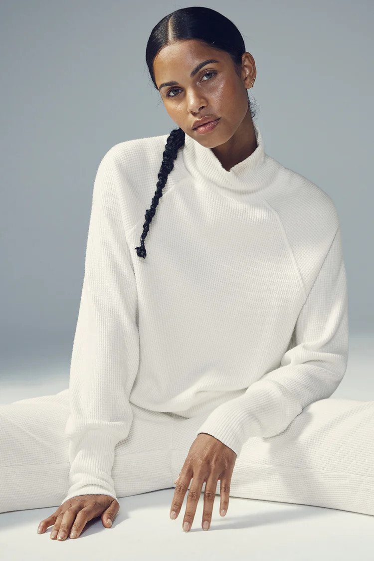 Waffle Weekend Escape Mock Neck Long Sleeve | Alo Yoga (US)