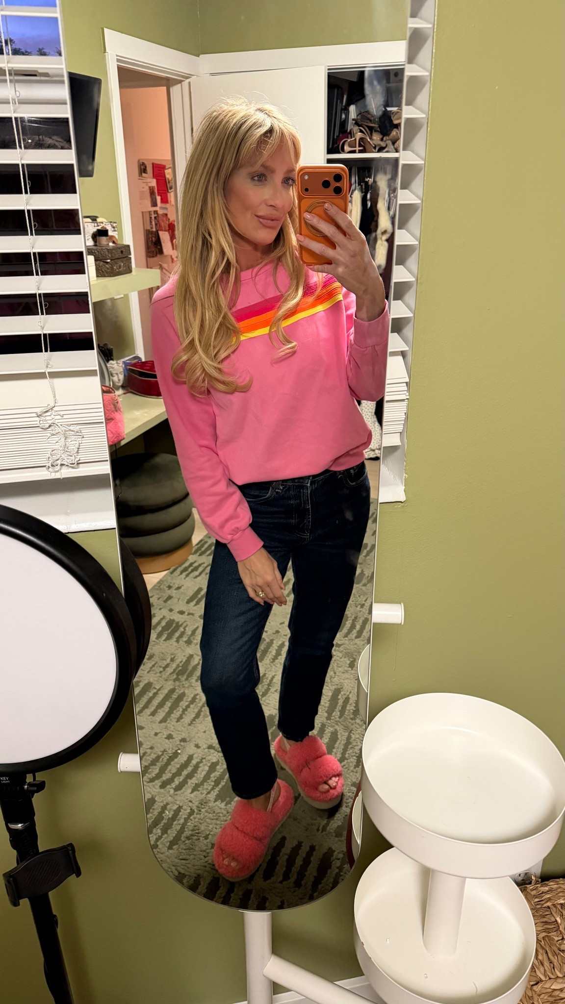 One week later after spring cleaning I’m still finding things in my closet I haven’t worn in years 😏💕✨ 

#LTKootd #LTKSeasonal #LTKmomlife