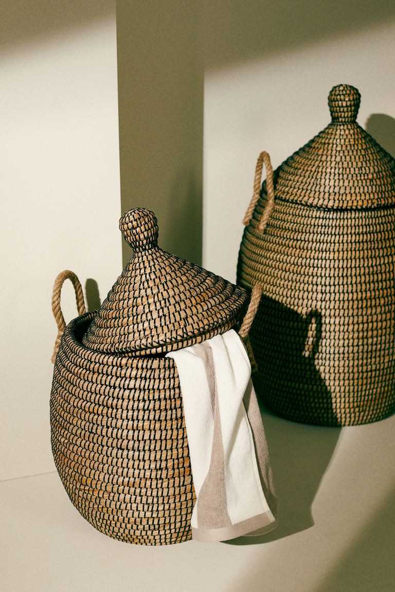 Lidded storage basket | H&M (UK, MY, IN, SG, PH, TW, HK)