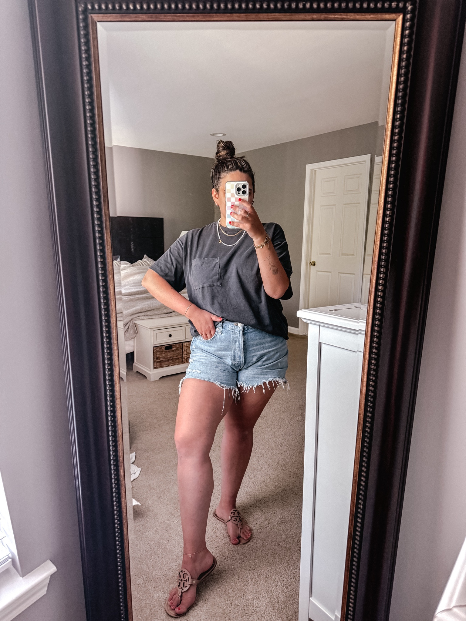 Mom ootd 🖤🩵

#LTKSeasonal #LTKStyleTip #LTKMidsize