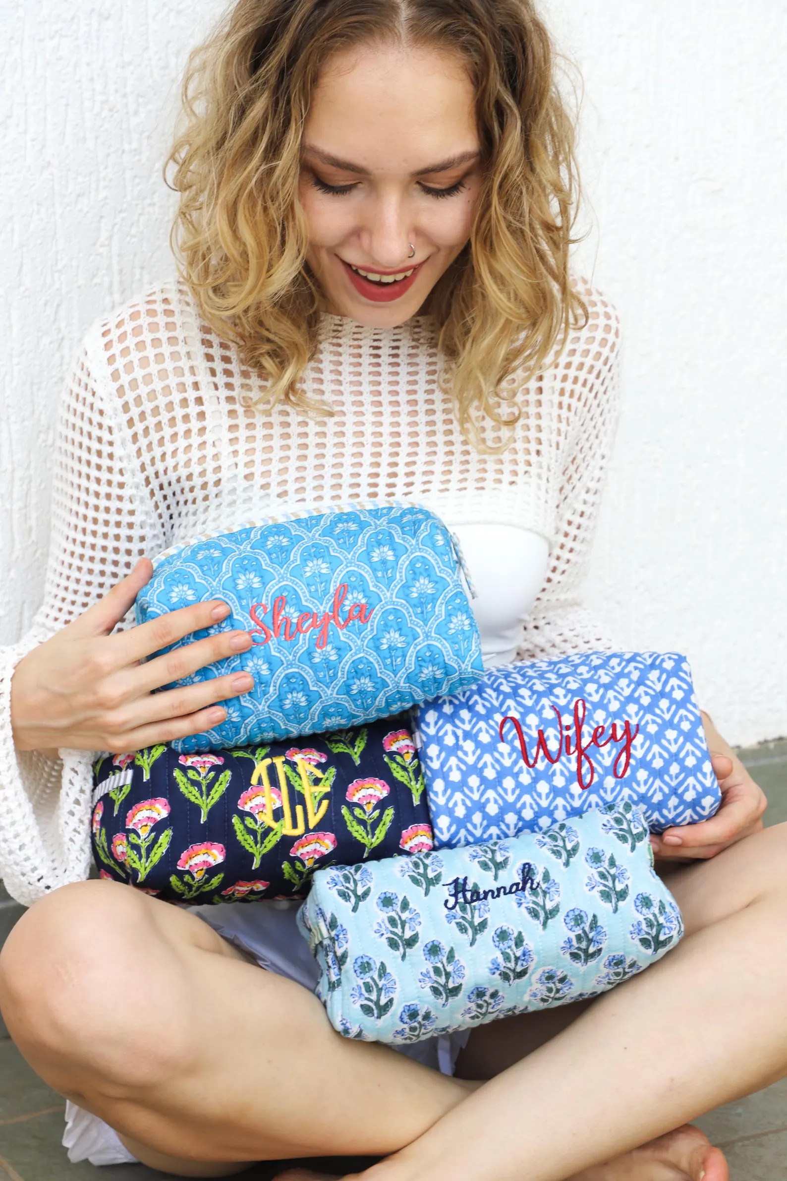 Embroidered Makeup Bag, Bridesmaid Gifts Proposal, Gifts for Mom, Custom Name Cosmetic Bag for Wo... | Etsy (US)