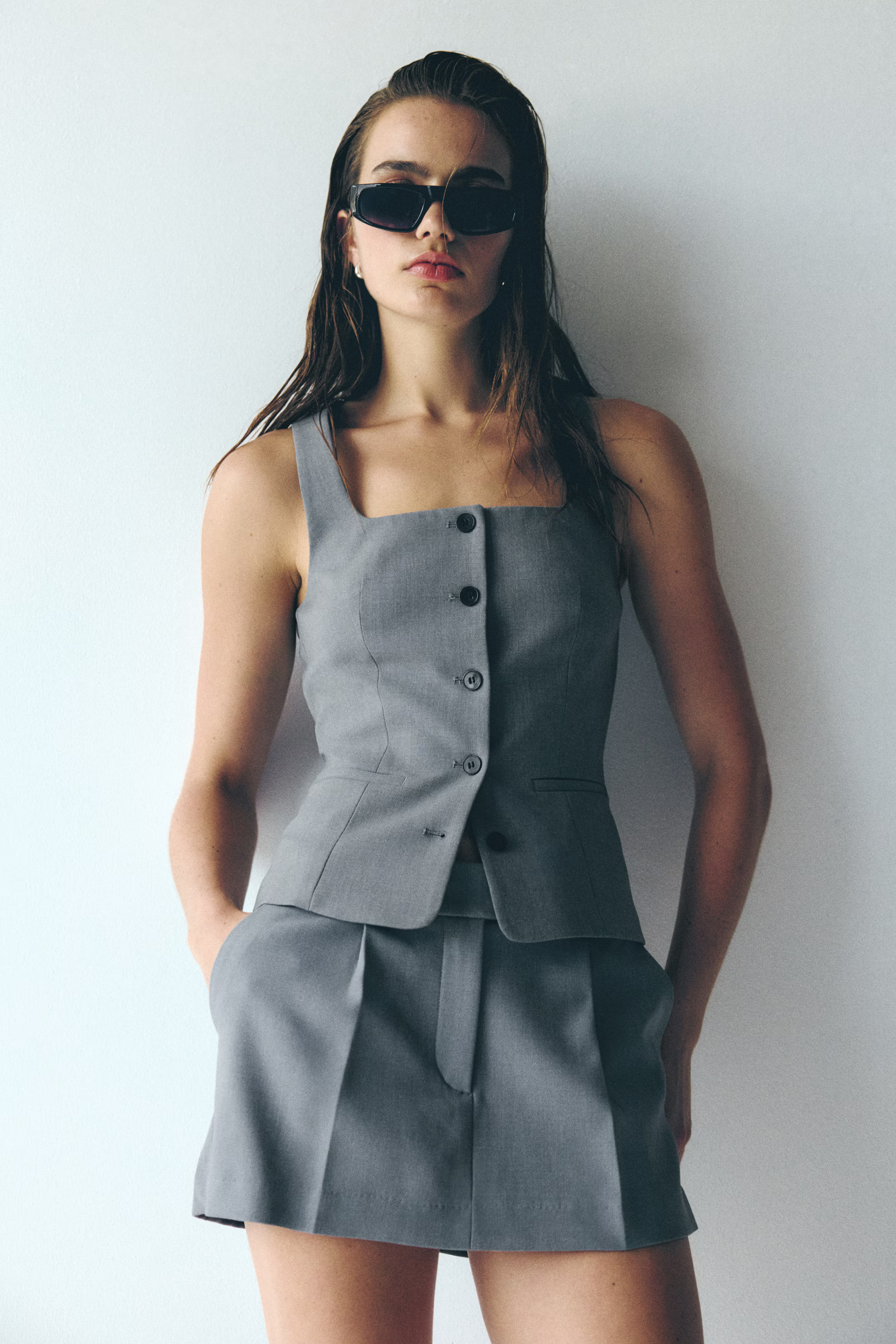 Minifalda pantalón sastre - Gris - MUJER | H&M ES | H&M (FR, IT, ES, PT, BE)