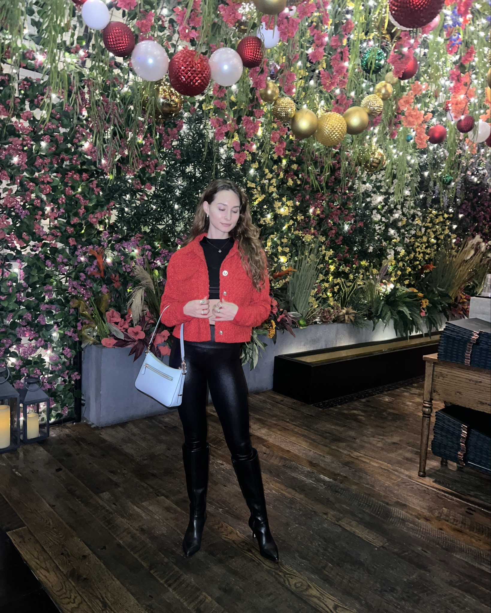 Flew to Vegas for the most delicious dinner at Catch 😍 the staff knew it was our second date and about all my food allergies and they comped the ENTIRE MEAL 😭💖 

#LTKootd #LTKPetite #LTKdayinmylife