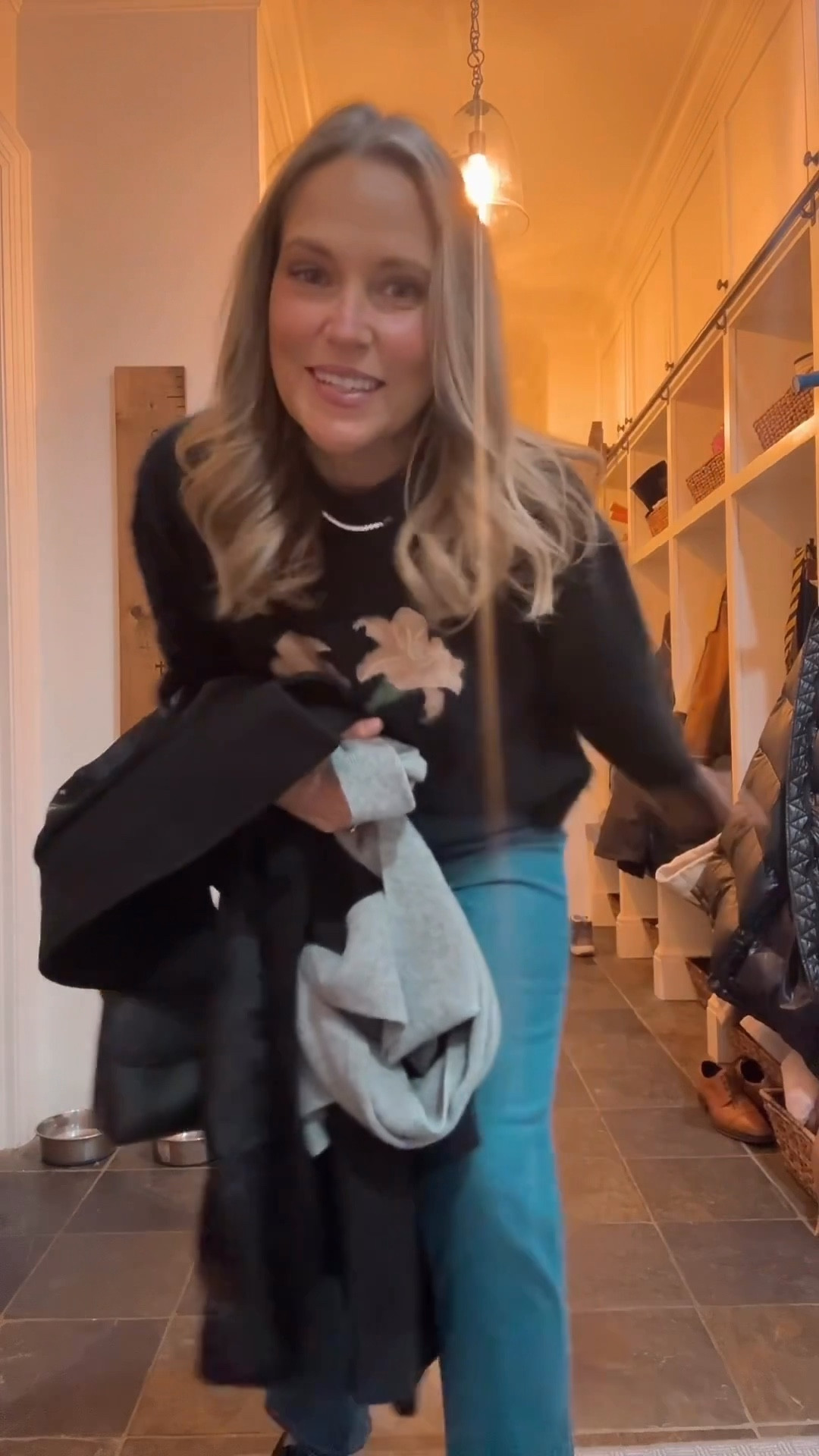 Dinner out ootd! m

#LTKootd #LTKOver40 #LTKFindsUnder100