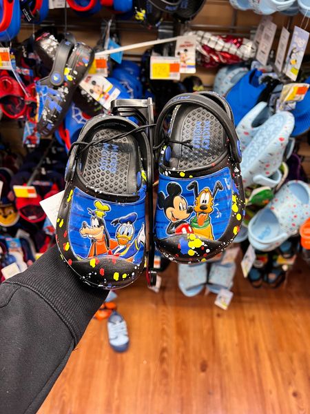 Toddler shoes 

Walmart finds, Walmart style, toddler boys, toddler style, Walmart fashion, Disney finds 

#LTKfamily #LTKshoecrush #LTKkids