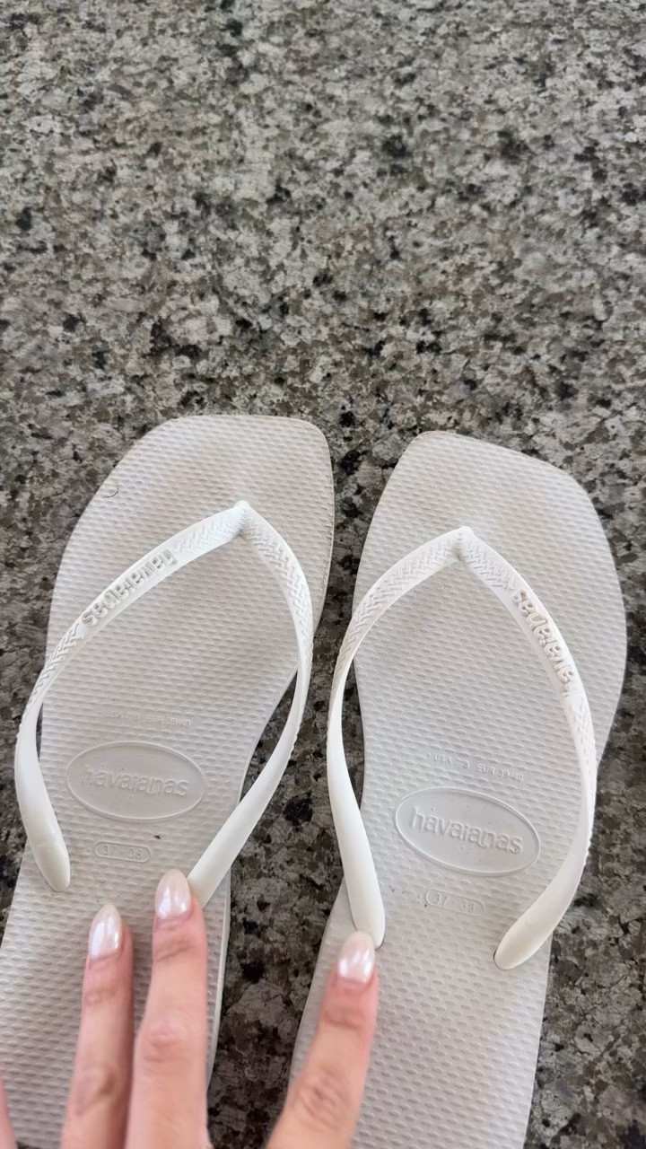 These @Havaianas sandals are so comfy ✨🫶🏼 currently on sale