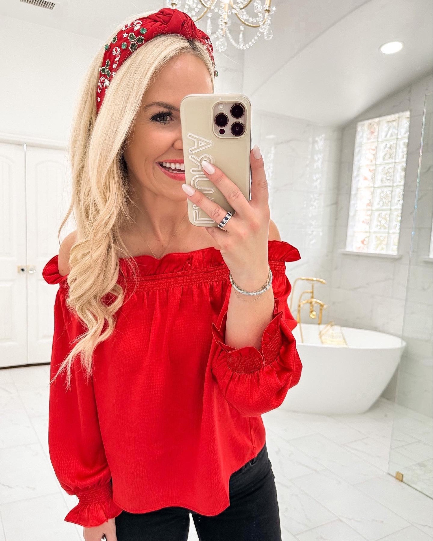 Currently 40% off the whole holiday collection! Love these pieces as Christmas gifts and for holiday parties and events! 

#LTKGiftGuide #LTKHoliday #LTKsalealert