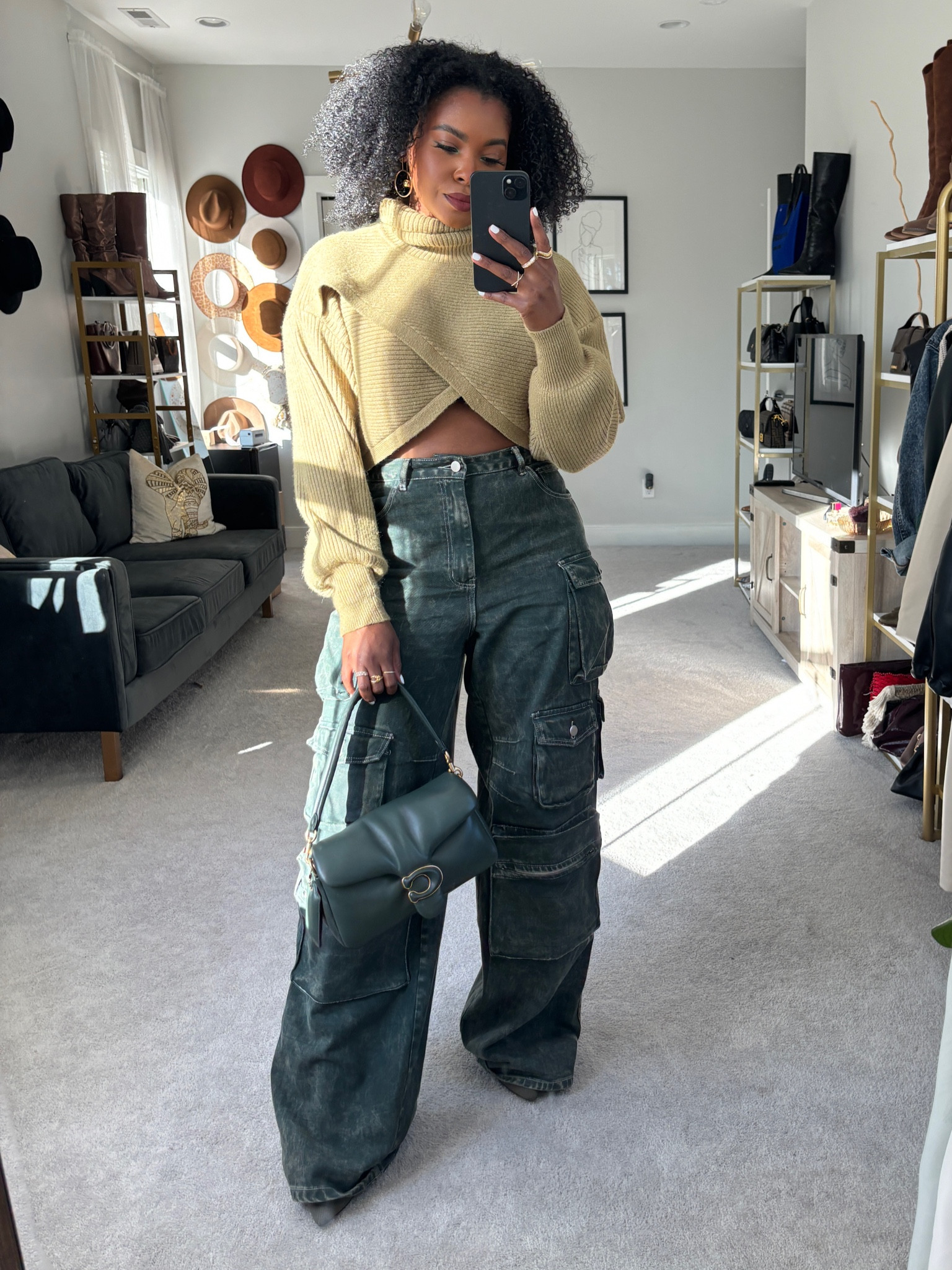 Monochrome goodness..jeans are from Fashion Nova ‘Lily High Rise Cargo Jeans’ linking some other great options 

#LTKstyletip #LTKmidsize