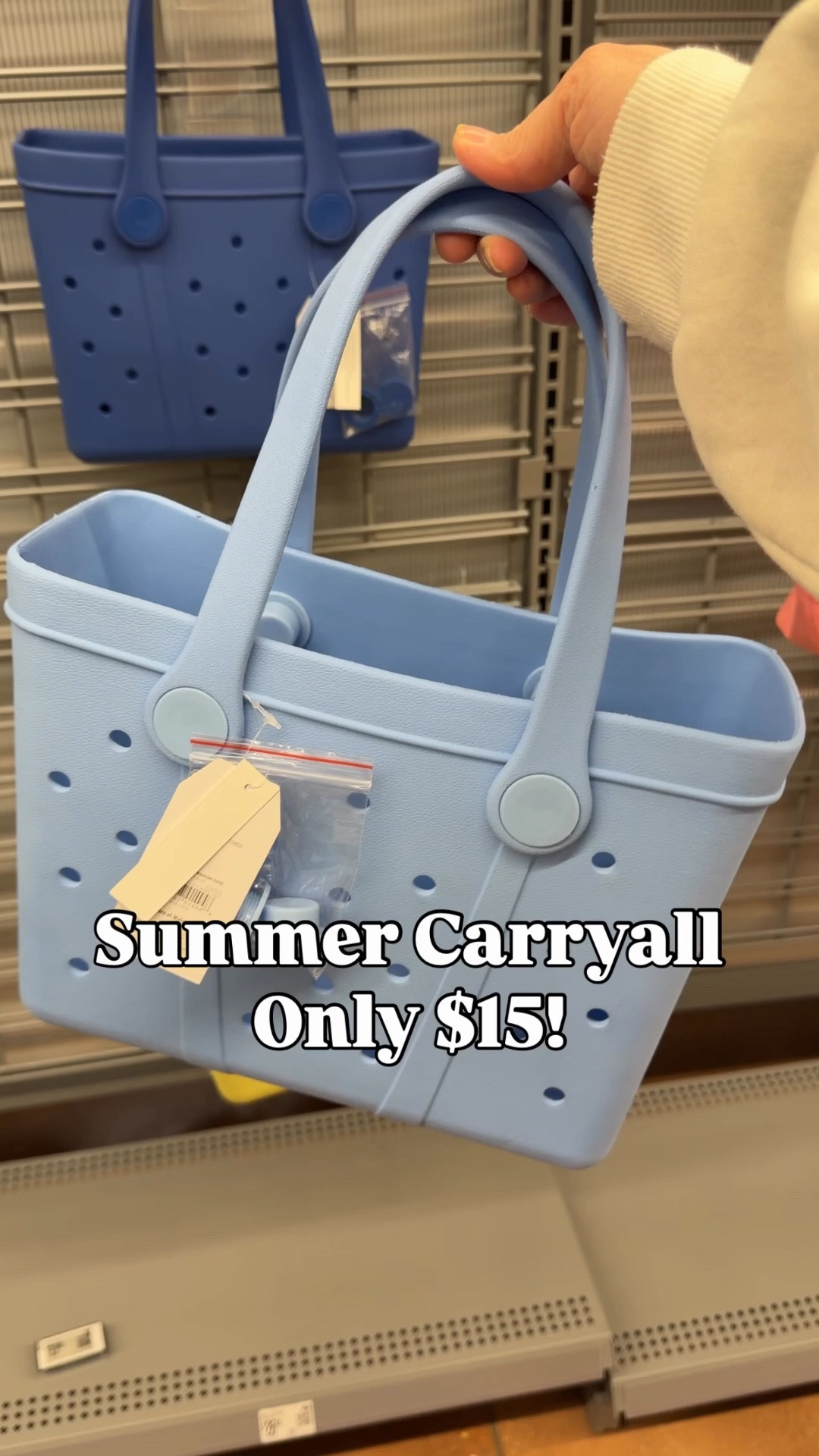 These are seriously giving that high-end Bogg Bag look… but for SO much less 🙌👜

Same sturdy, waterproof, throw-everything-in-and-go vibe—perfect for pool days, beach trips, sports, or everyday errands ☀️💦 I love that they come in so many fun colors too!

If you’ve been eyeing the trend but not the price tag, this is SUCH a good find 👏✨

#LTKFinds #SummerEssentials #BeachBag #PoolDay #AffordableStyle #SummerStyle

#LTKTravel