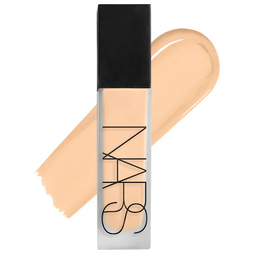 Natural Matte Longwear Pore Blurring Medium-to-Full Coverage Foundation | Sephora (US)