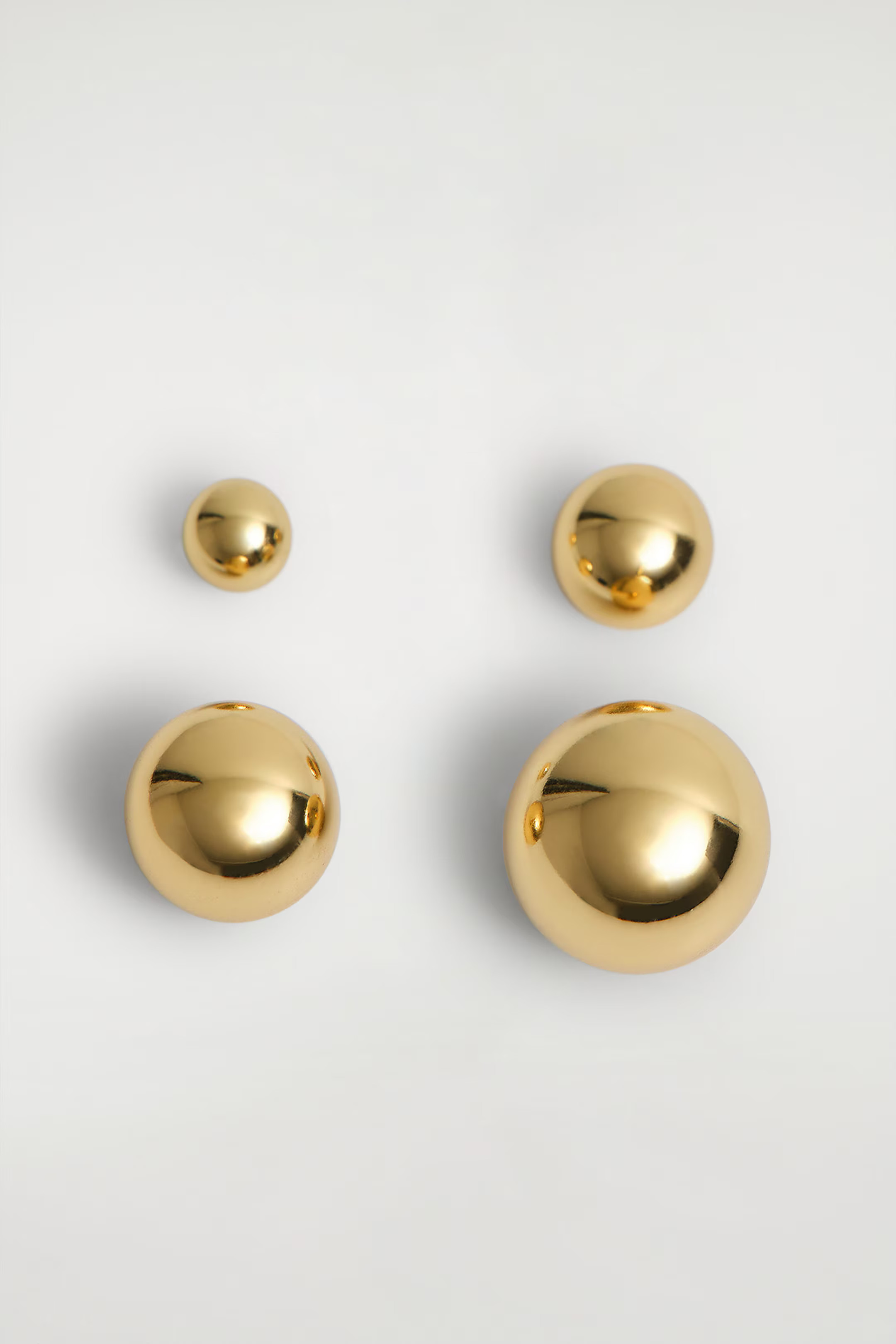 MISMATCHED BUBBLE STUD EARRING SET - GOLD | COS | COS UK