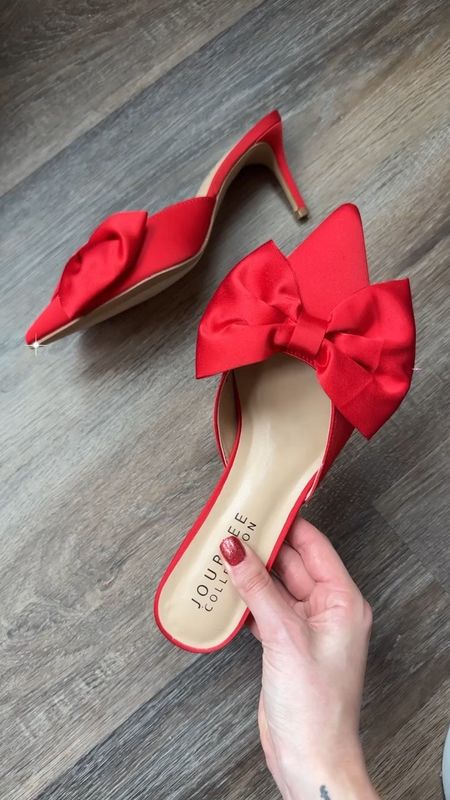 Holiday shoes! 

Christmas outfit // holiday heels // red bow heels under $50 // Christmas shoes 

#LTKHoliday #LTKshoecrush #LTKparties