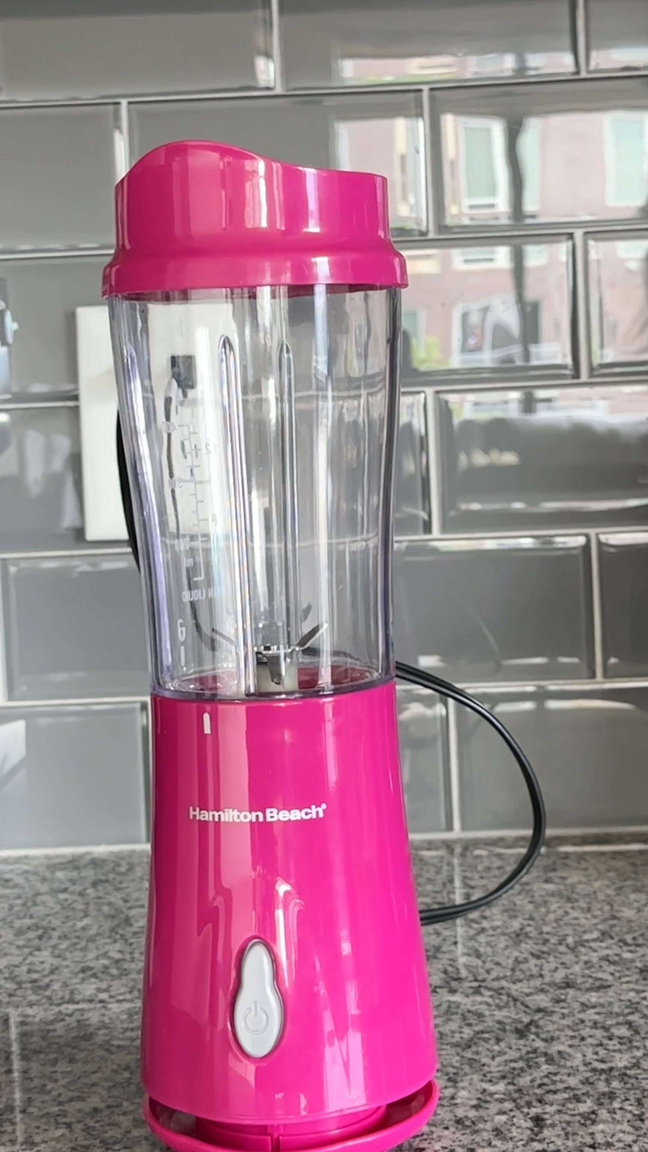 Healthy glow skin smoothie with portable blender 

#LTKFitness #LTKhome #LTKSeasonal