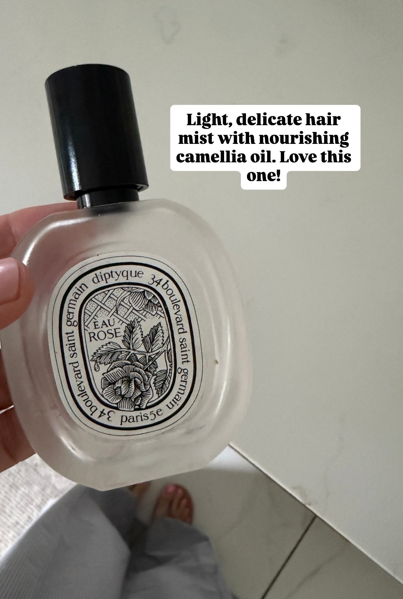 Hair mist smells amazing

#LTKOver40