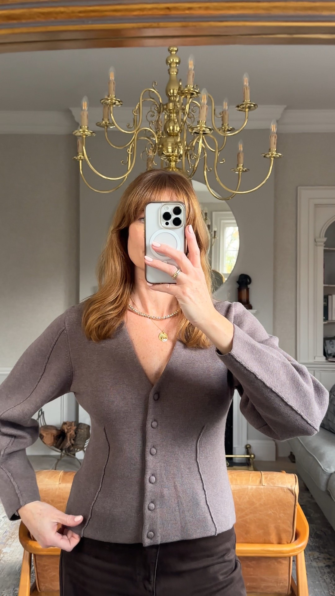 This waisted top! 
Brown jeans
Brown suede boots

#LTKautumn #LTKuk