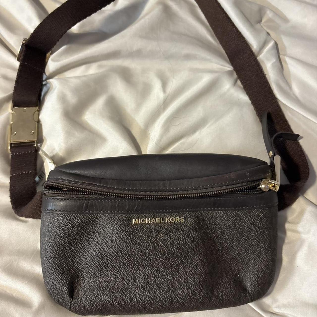 Michael Kors Women's Fanny packs and belt bags - Brown/Black | Depop US