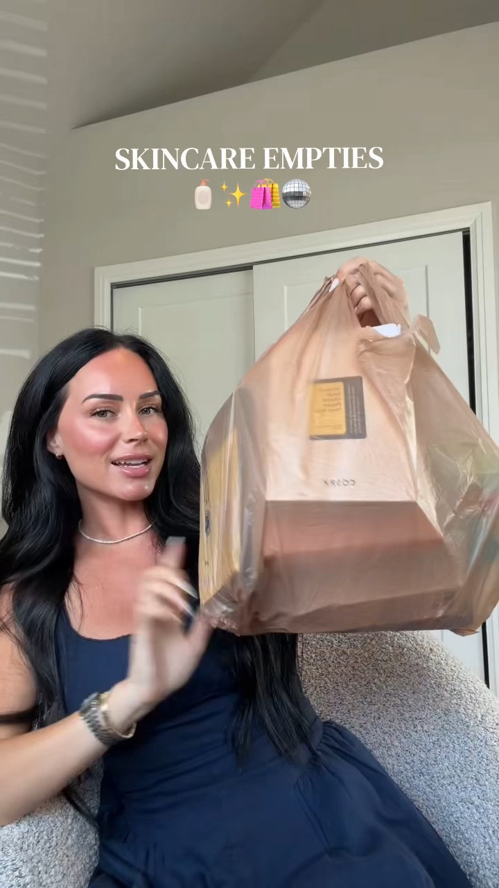 Skincare empties review ✨ The products I loved enough to repurchase… and the ones I’m skipping. Everything is on my LTK 🫶🏻




skincare empties, empties review, skincare routine, skincare favorites, beauty favorites, repurchase or pass, honest skincare review, skincare products, beauty routine, skincare recommendations, anti-aging skincare, glowing skin, self care